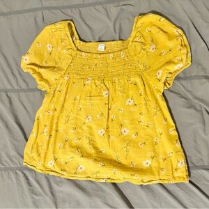 Old Navy blouse. Size XS!